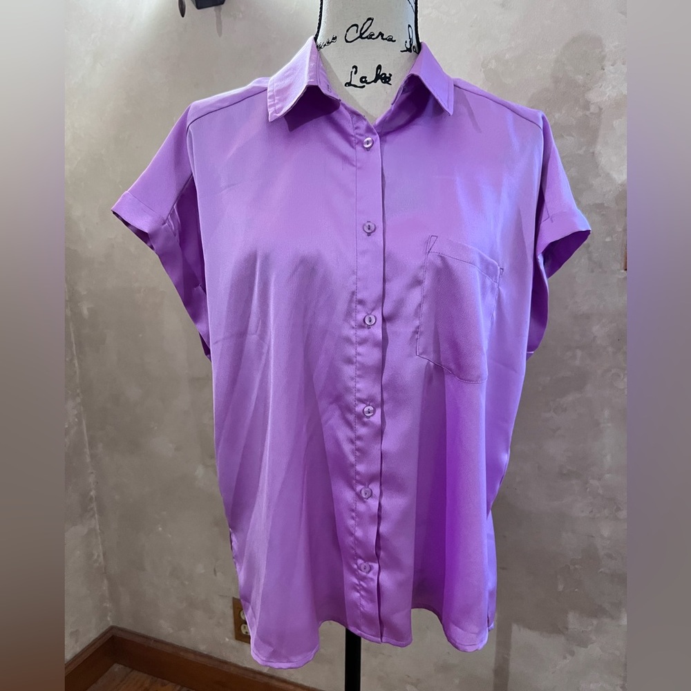 Women’s short sleeve purple blouse